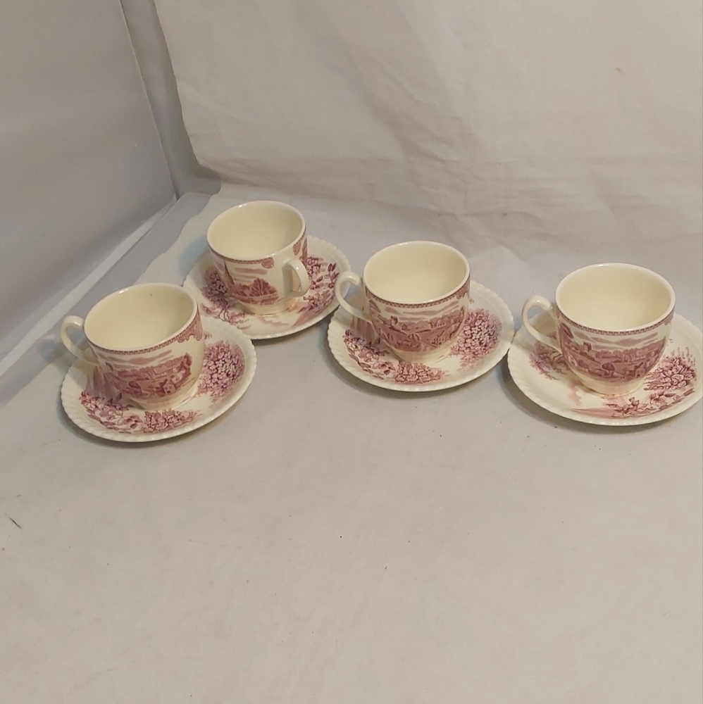 Johnson BROS VINTAGE PINK CASTLE ON THE LAKE 4 TEA CUPS AND SAUCERS